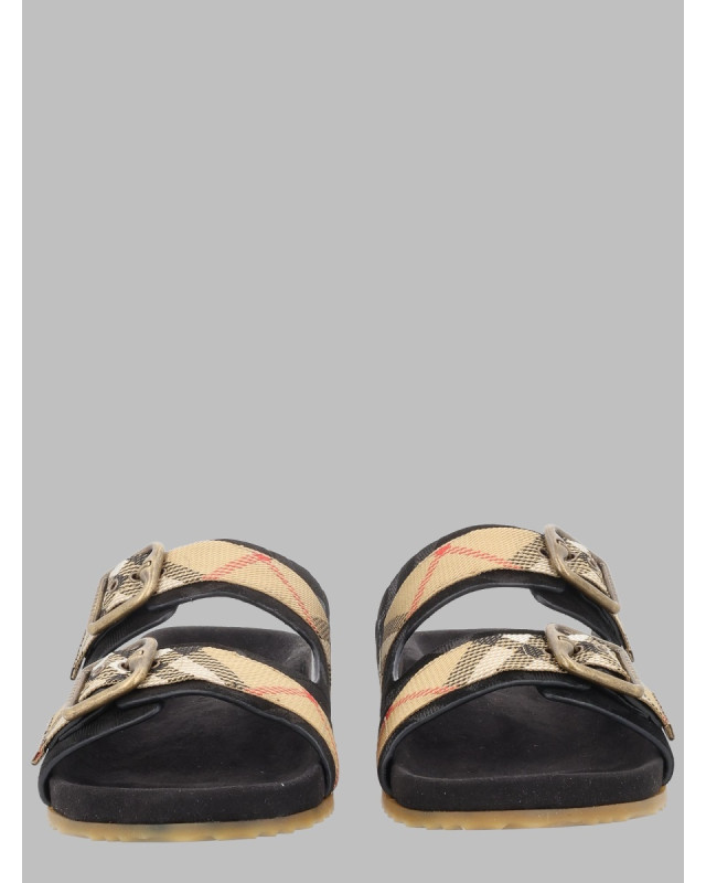 [Burberry] Espadrille SS26 8118890_A1189