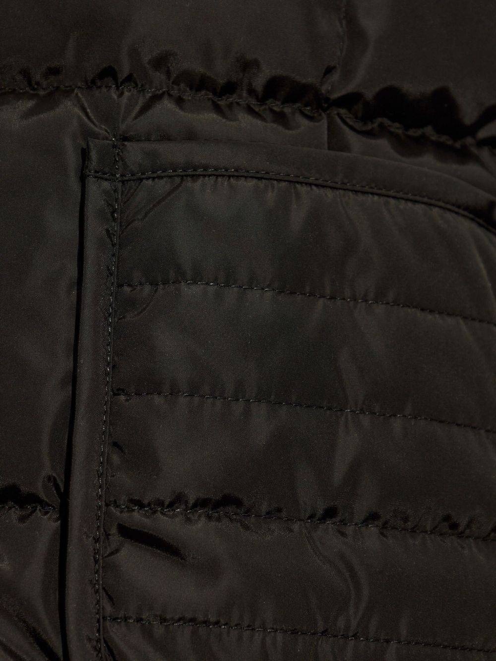 [Moncler] Down jacket FW26 L2 093 9B000 67 M1131 999