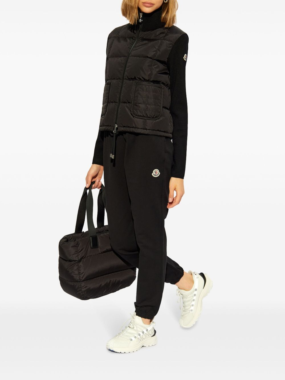 [Moncler] Down jacket FW26 L2 093 9B000 67 M1131 999