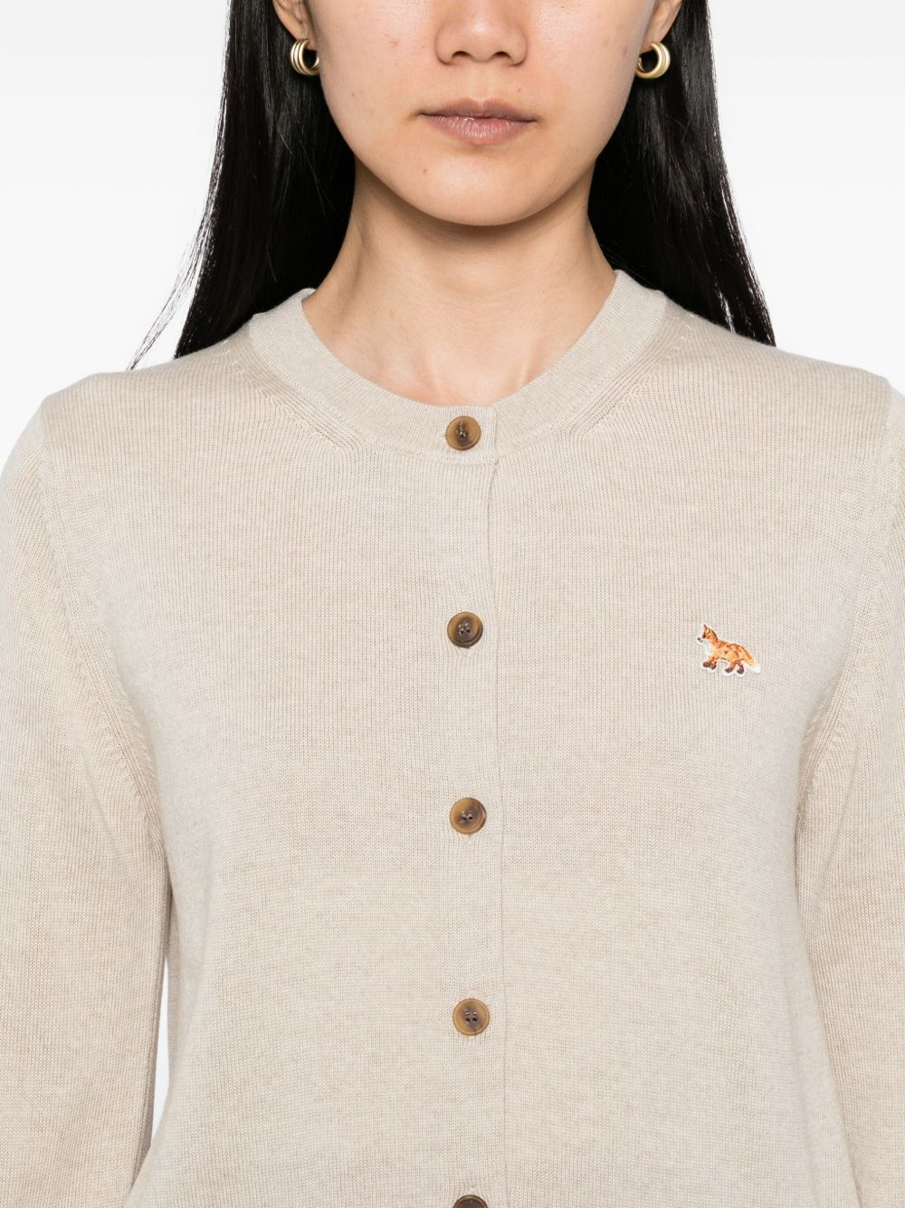 [MAISON KITSUNE] Cardigan FW26 PW00502KT1181H218