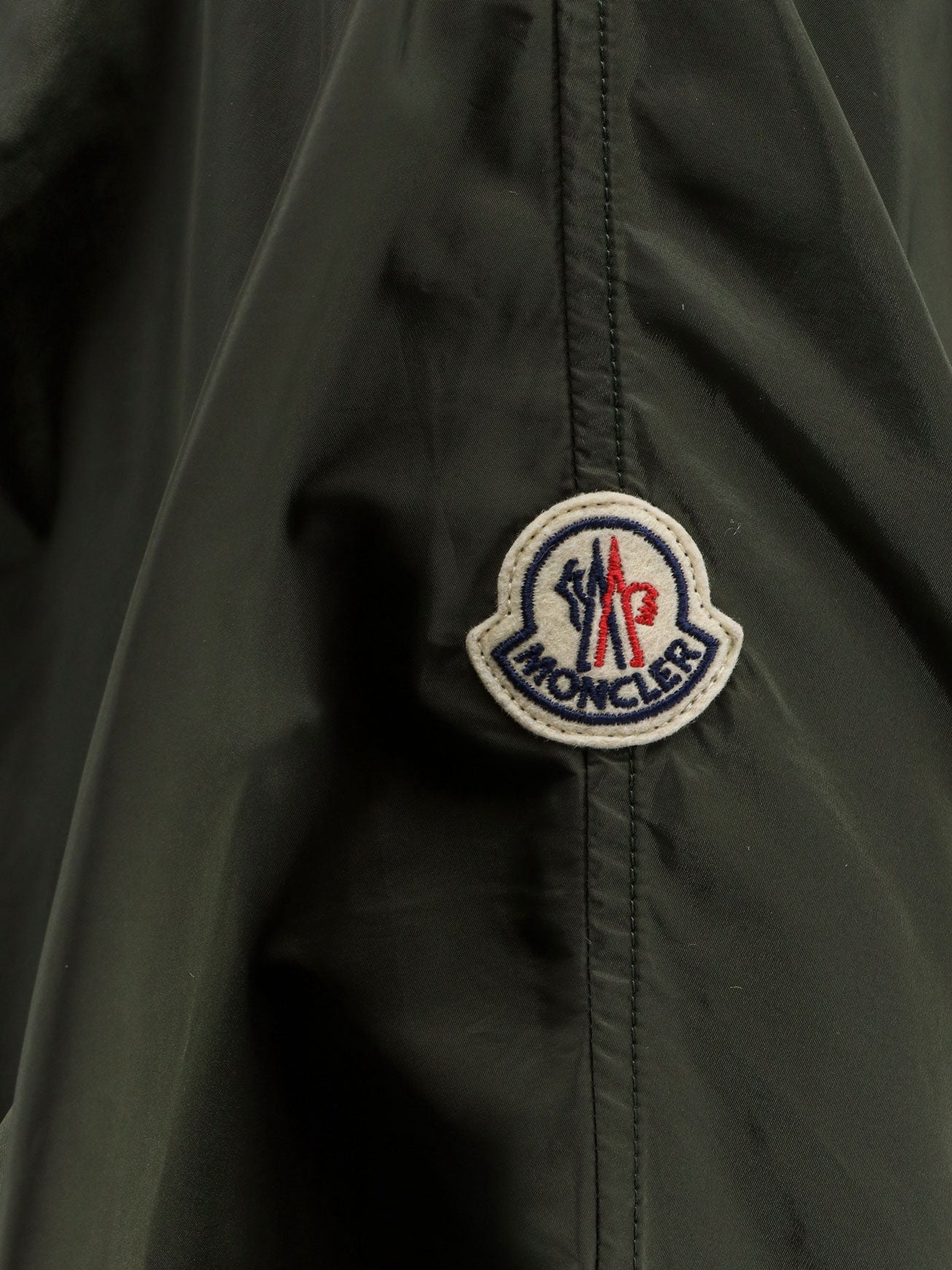 [Moncler] Jacket FW26 L20933G00020539ZD835