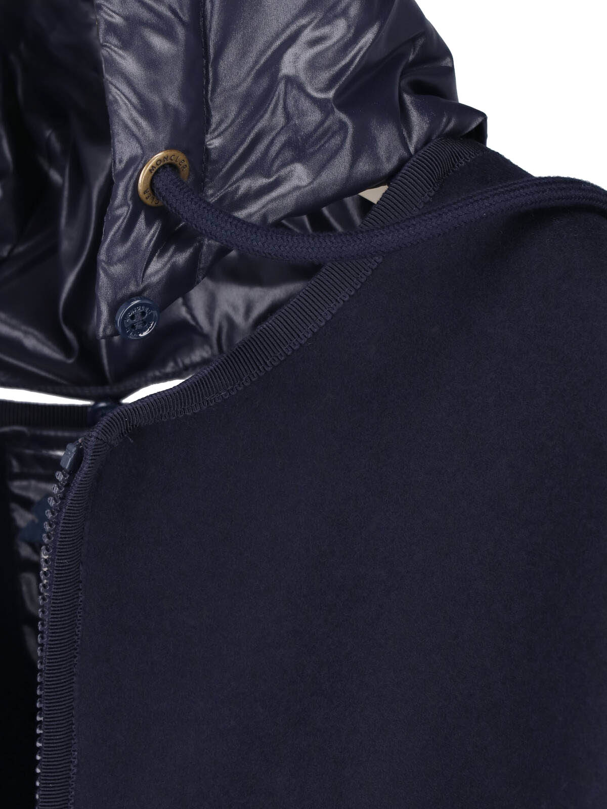 [Moncler] Cape FW26 093 3G000 19 599DP778