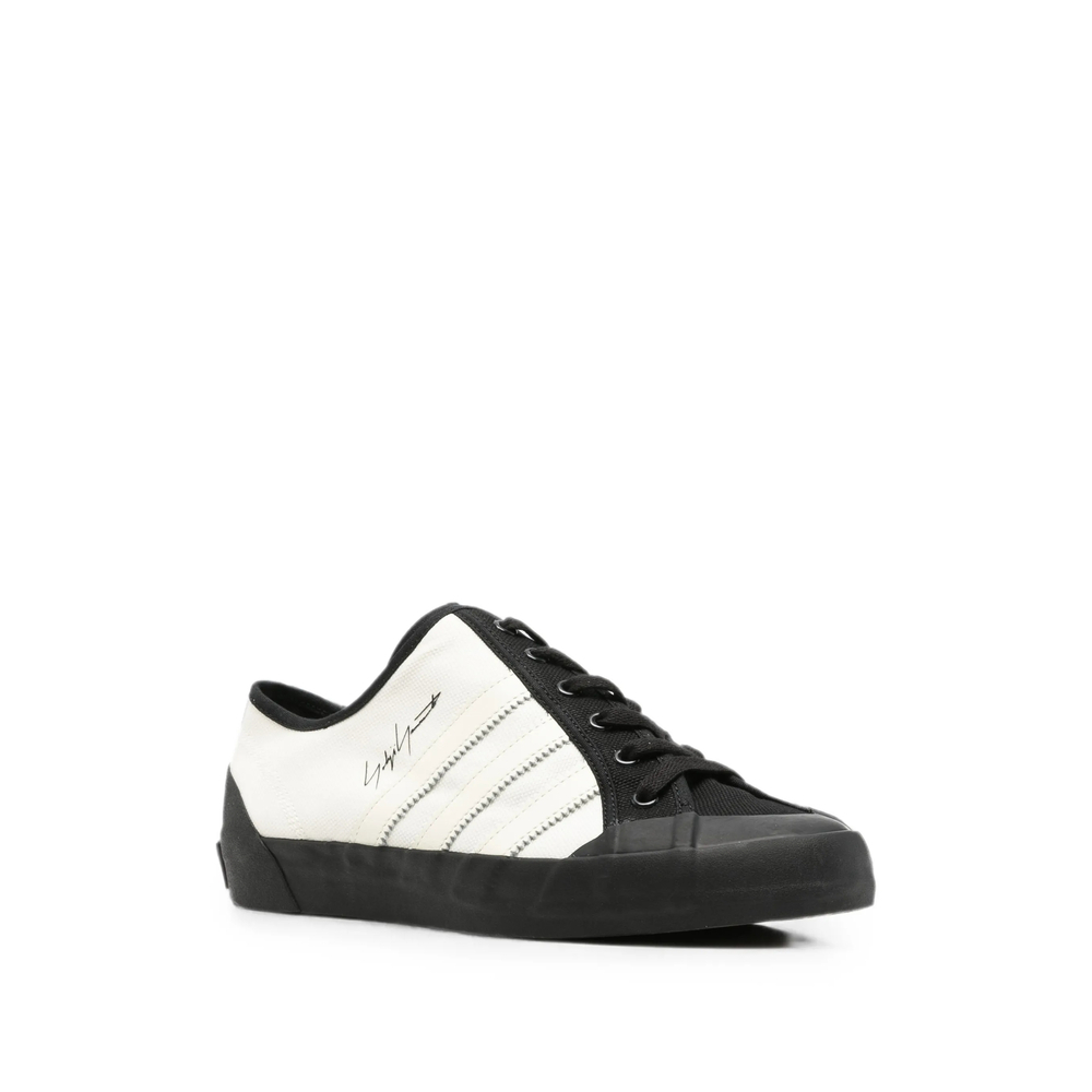 [Y-3] Sneakers FW26 KI2666  WHBLK