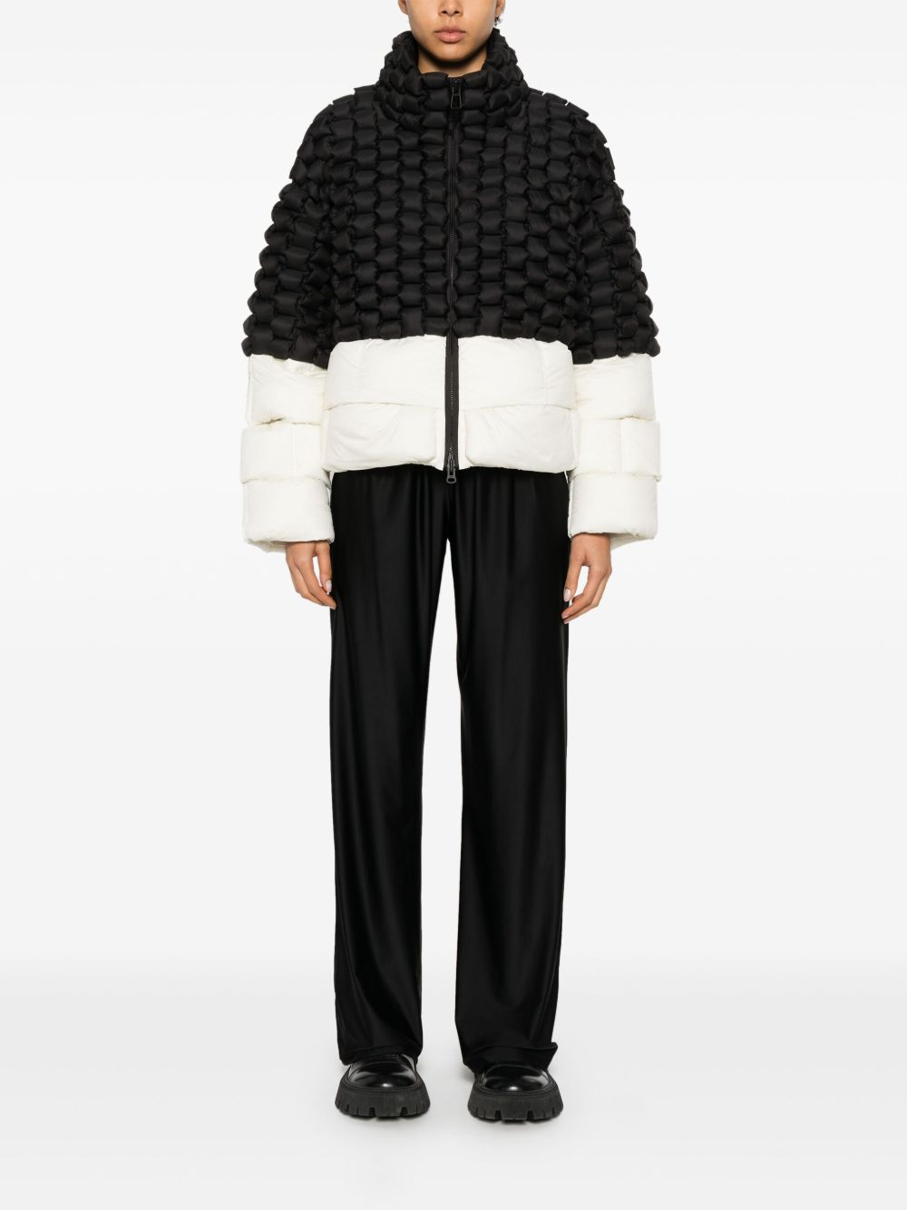 [RAXXY] Down Jacket FW26 CRDJ007N 132 BLACK AND WHITE