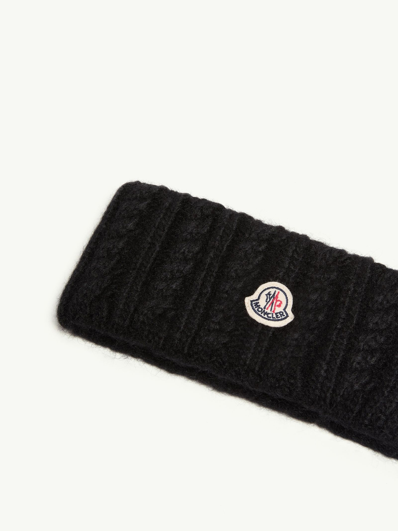 [Moncler] Hat FW26 L20933B00017N0403999