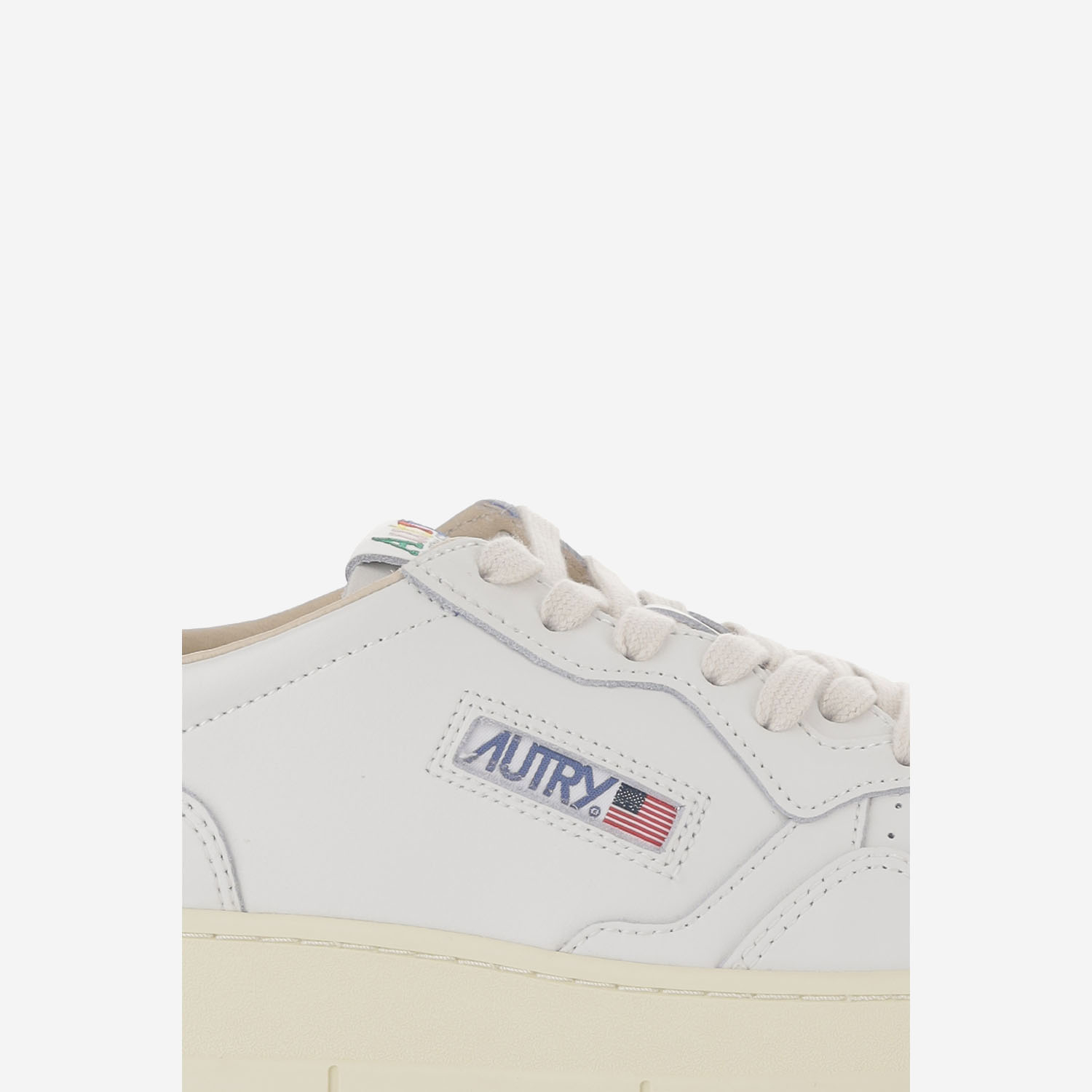 [AUTRY] Sneakers FW26 AULMBG02LEALEALOGOWHTBLK