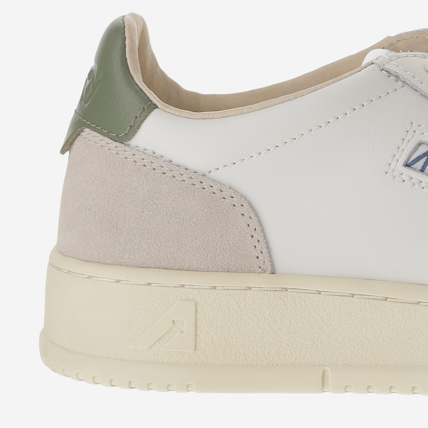 [AUTRY] Sneakers FW26 AULMLS17LEATSUEDEWHTBRONZEGRN
