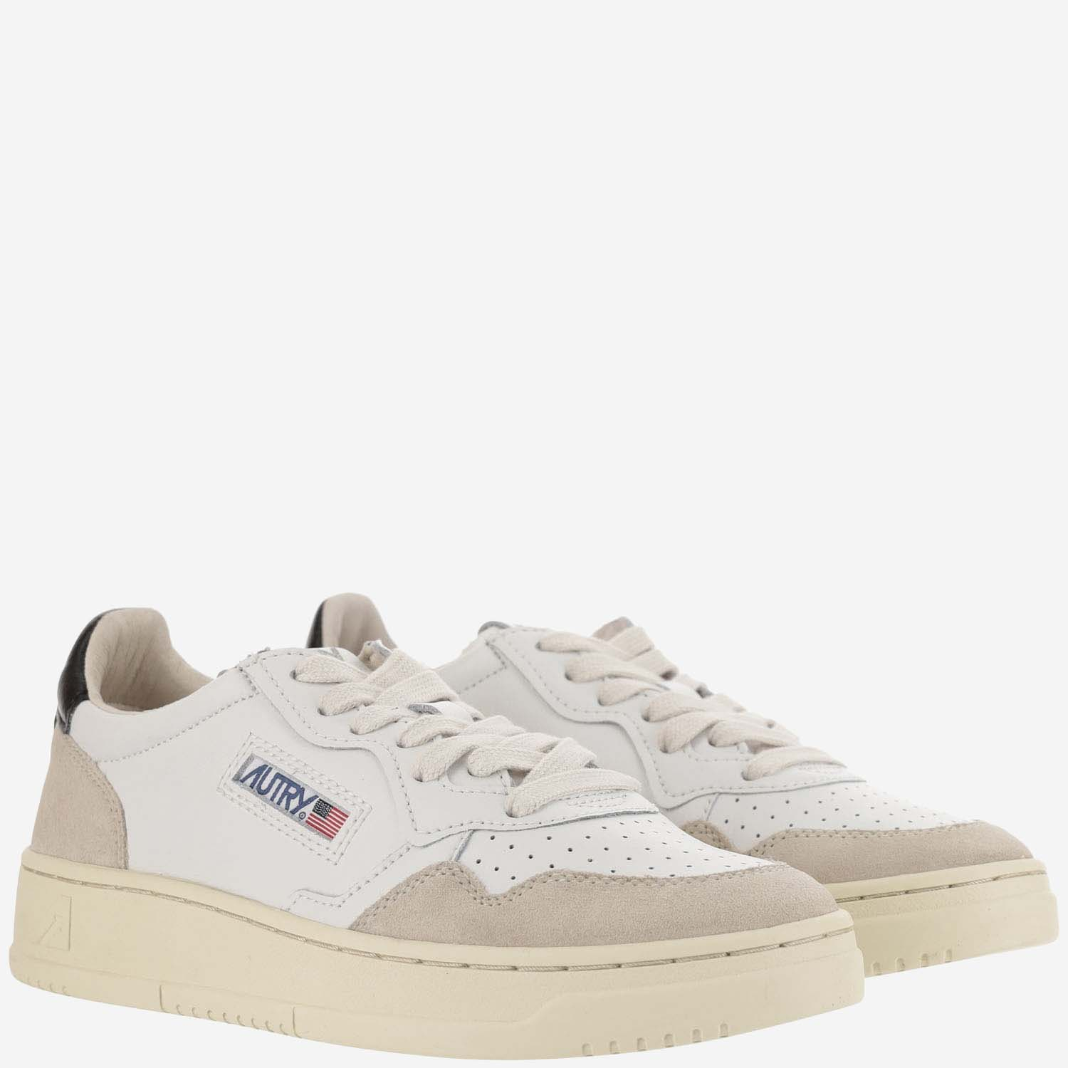 [AUTRY] Sneakers FW26 AULWLS21LEATSUEDE WHTBLK