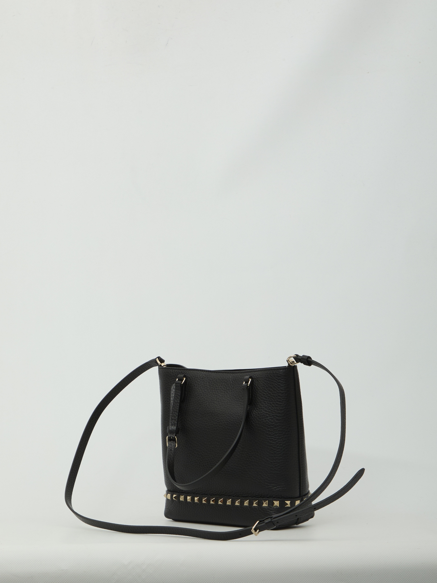 [Valentino Garavani] Shoulder bag FW26 9W2B0T75_VSF_0NO