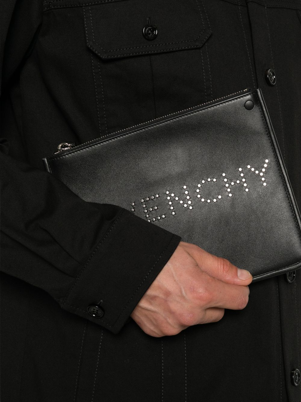 [Givenchy] Clutch bag FW26 BK60GWK21Y001
