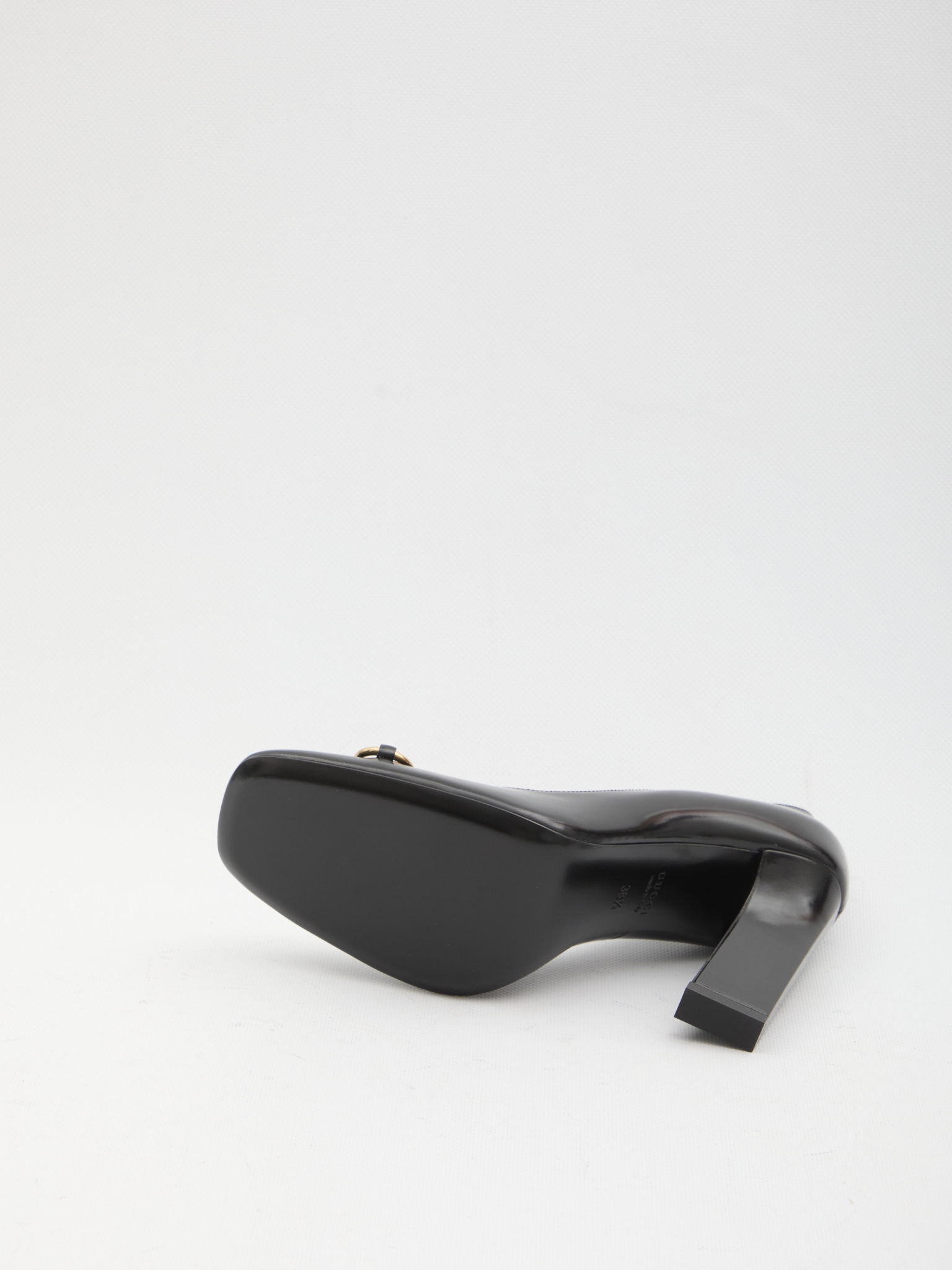 [Gucci] Pumps SS26 864167_CLG00_1000