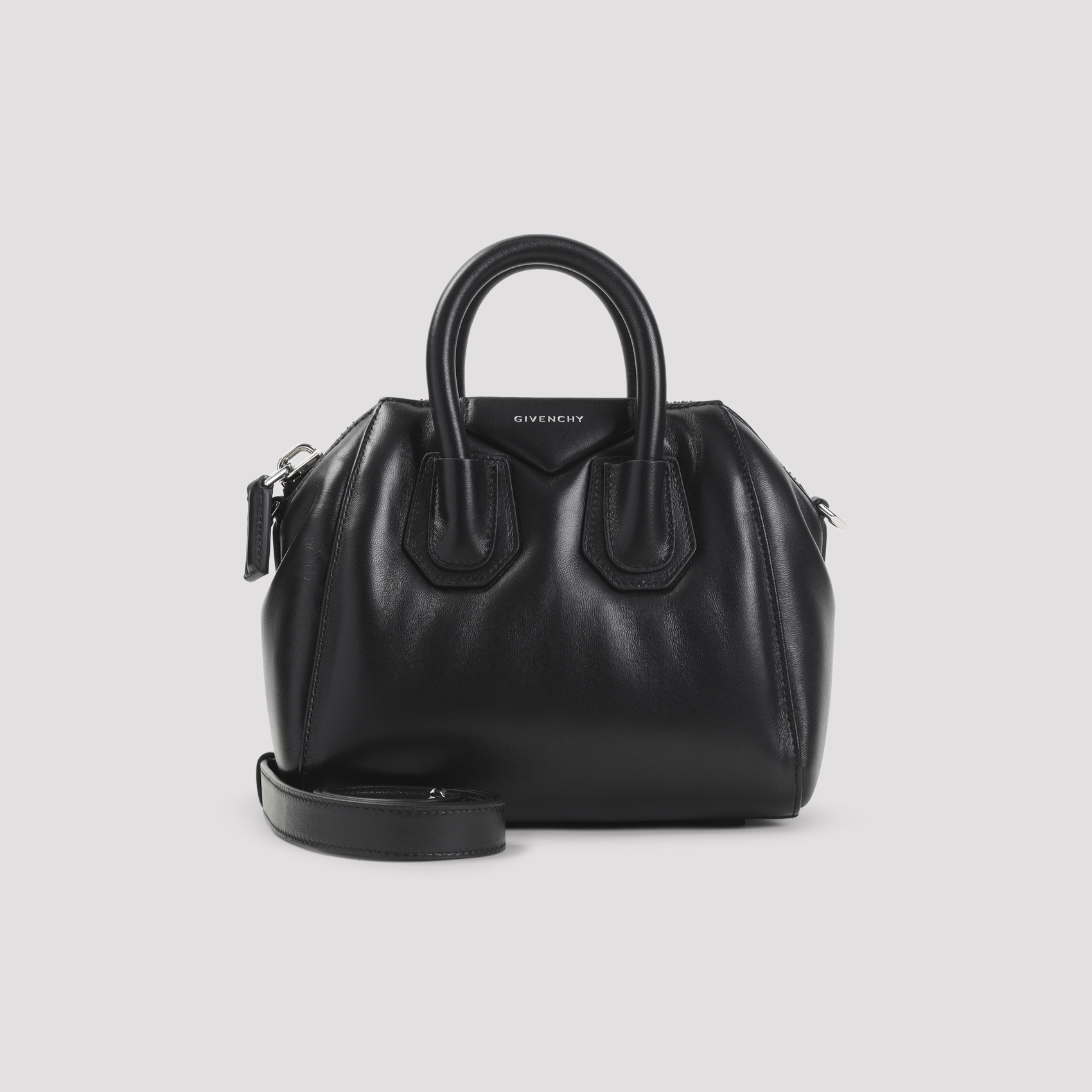 [Givenchy] Shoulder bag FW26 BB519KB2HZ