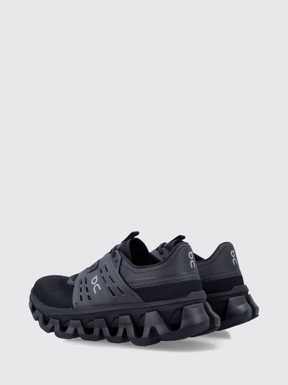 [ON RUNNING] Sneakers FW26 3MG10462098