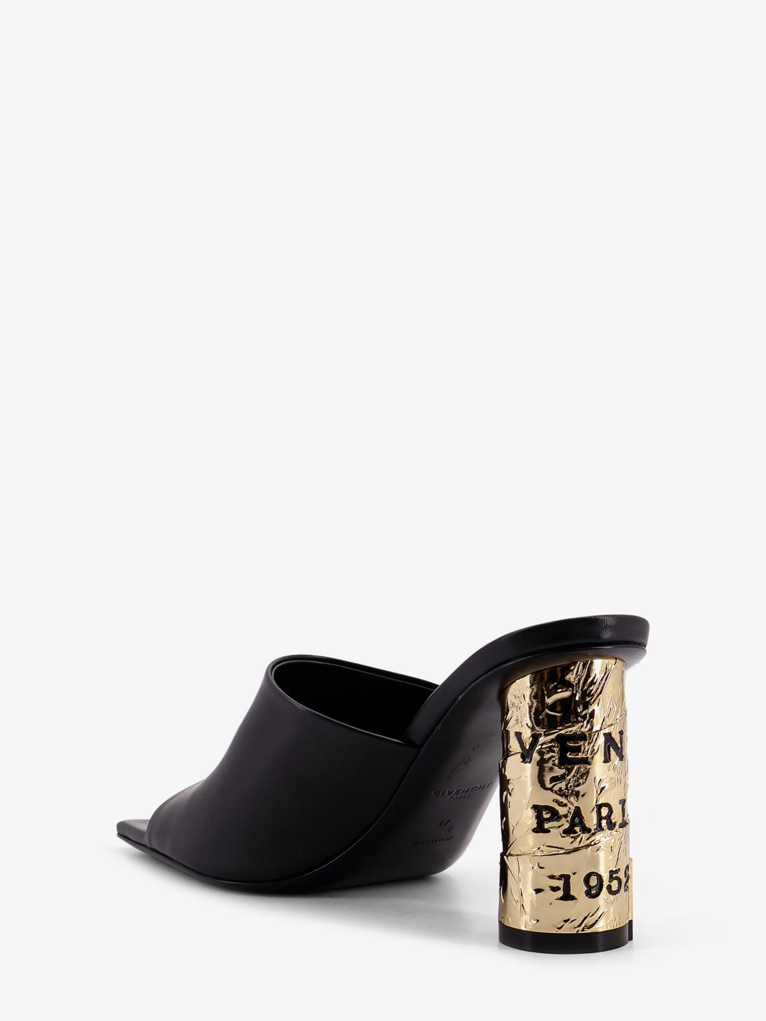 [Givenchy] Sandals SS26 BE30AFE1J7001