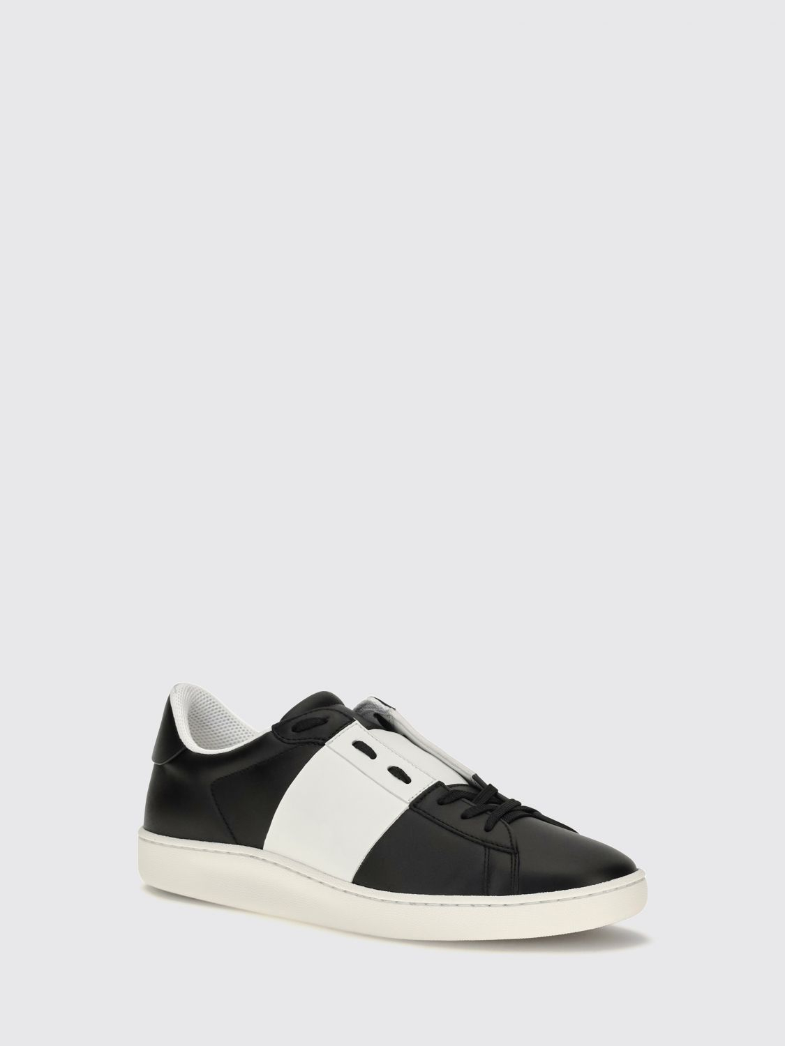[Valentino Garavani] Sneakers FW26 S0N84BYA 0NI