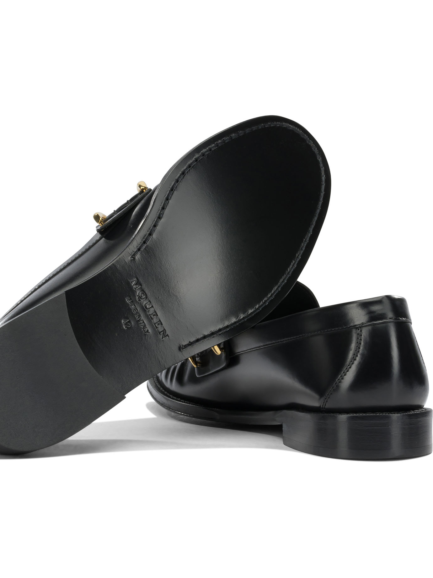 [McQueen] Loafer FW26 867922WHADV1000