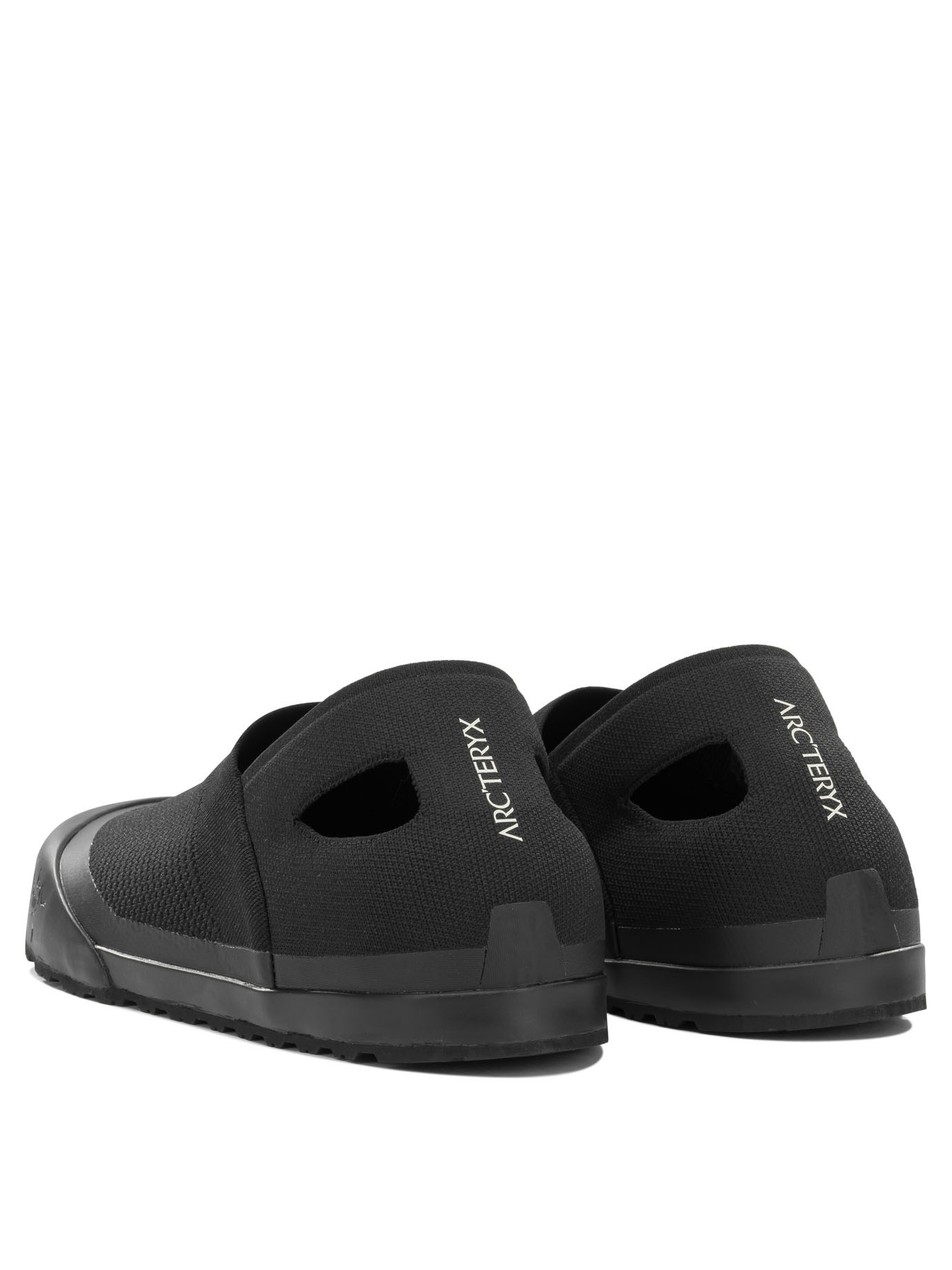 [ARC'TERYX] Sneakers FW26 X0000010505KRAGG AURABLACK/BLACK_A
