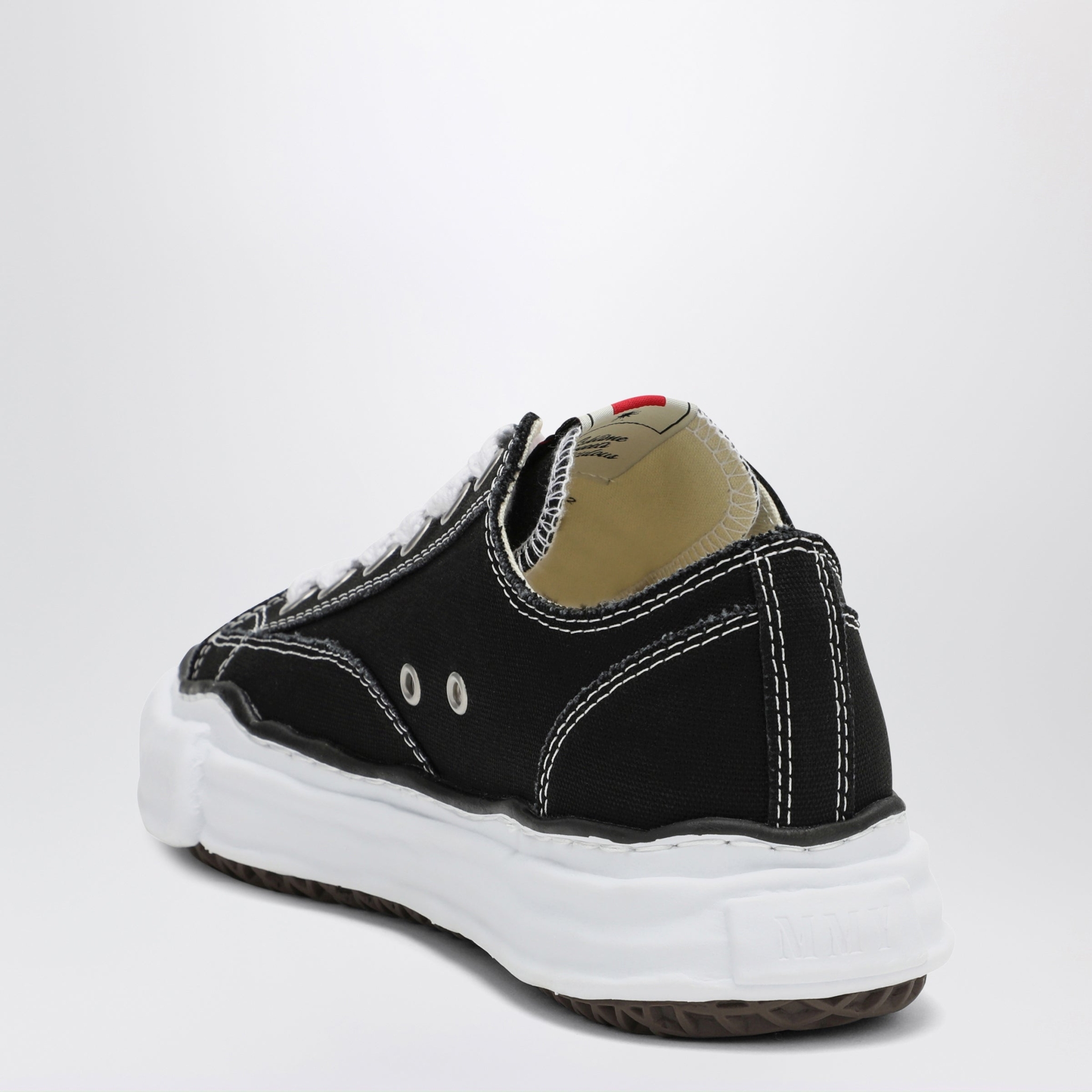 [Maison Mihara Yasuhiro] Sneakers SS26 A01FW702CO