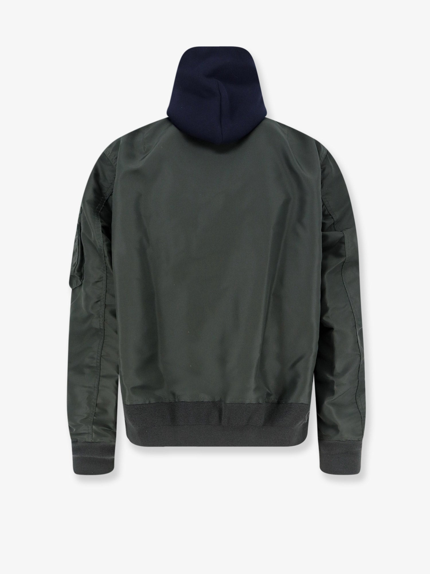 [Sacai] Sweatshirt FW26 2604136M233
