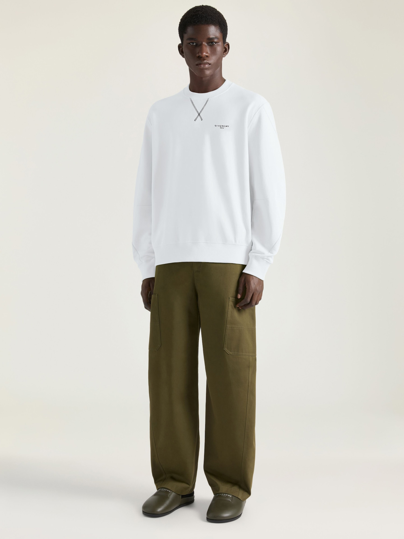 [Givenchy] Sweatshirt SS26 BMJ0P63YS1100