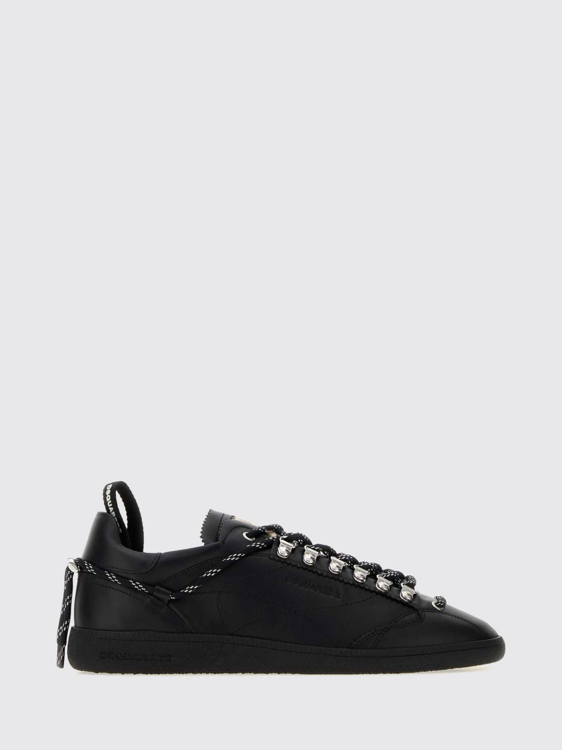 [Dsquared2] Sneakers FW26 SNM050218900001 2124