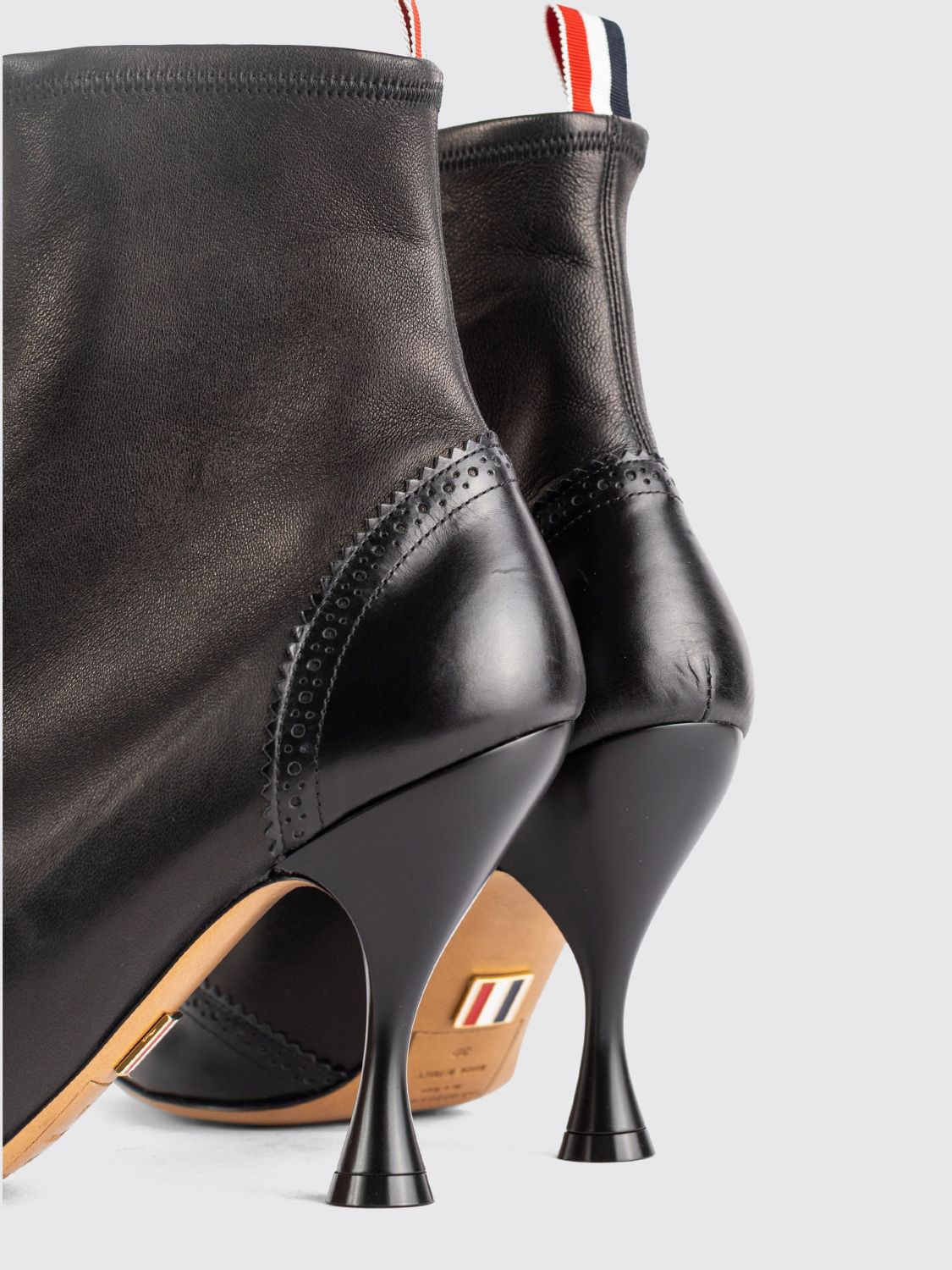 [Thom Browne] Boots FW26 FFB264AL0184 001