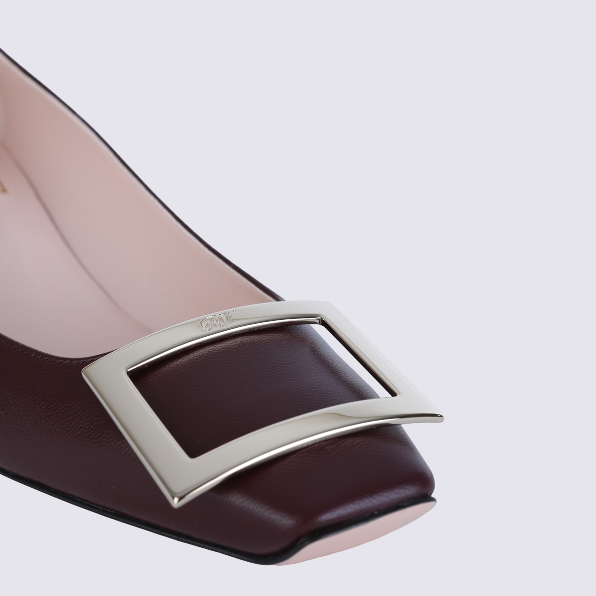 [Roger Vivier] Pumps FW26 RVW44815280NK0R802