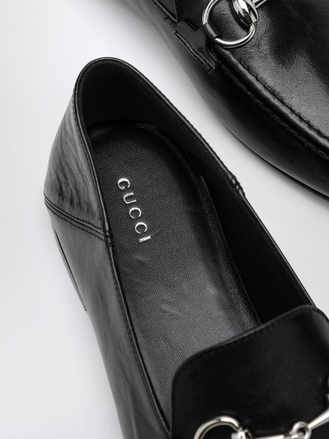[Gucci] Loafer FW26 875158AAFQB 1000