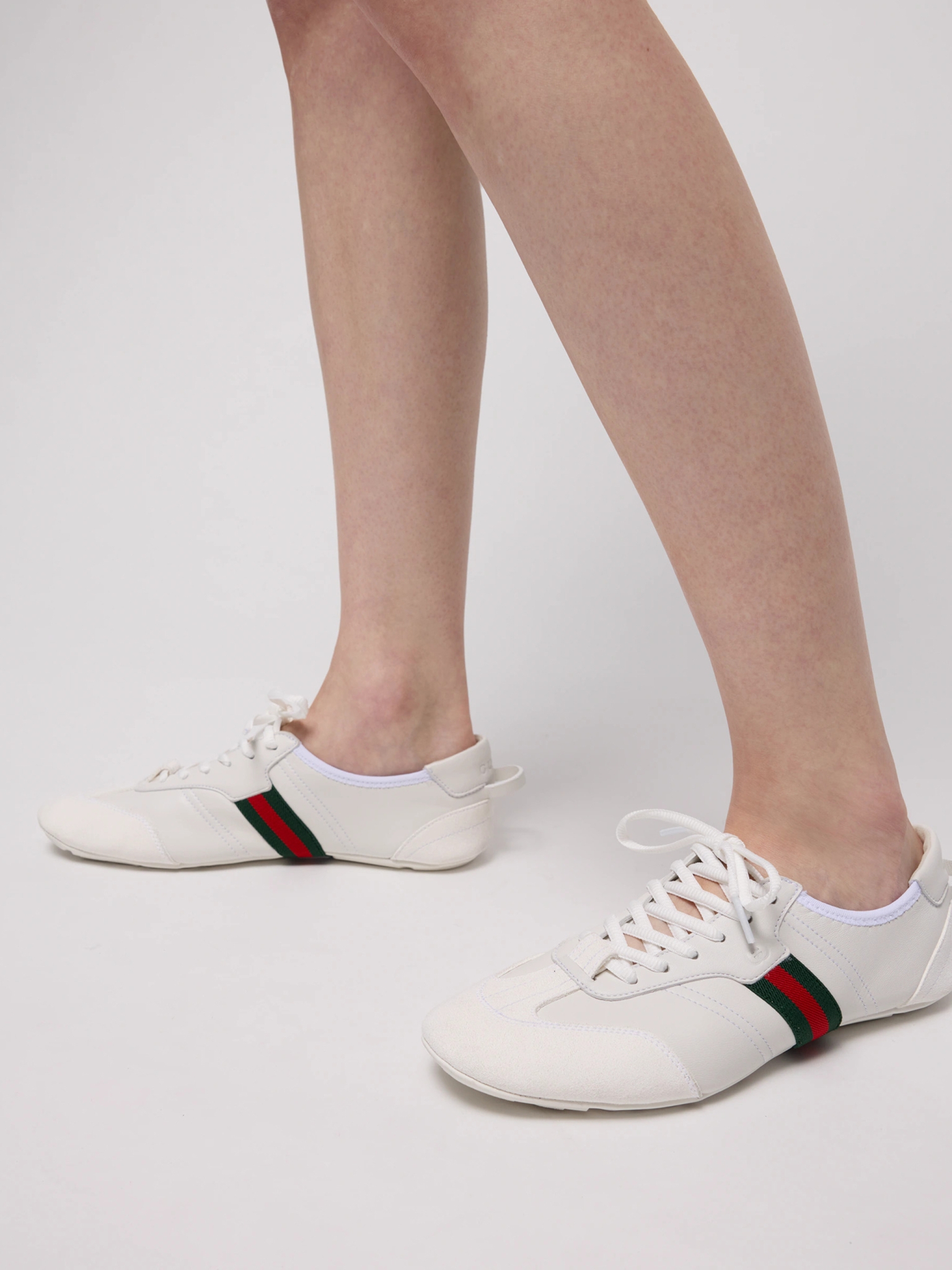 [Gucci] Sneakers FW26 874883AAGY39049