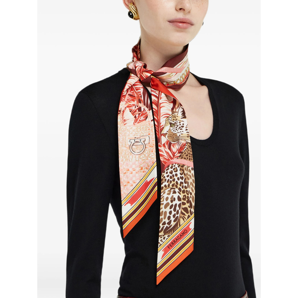 [Ferragamo] Scarf FW26 321280 0796908 BORDE
