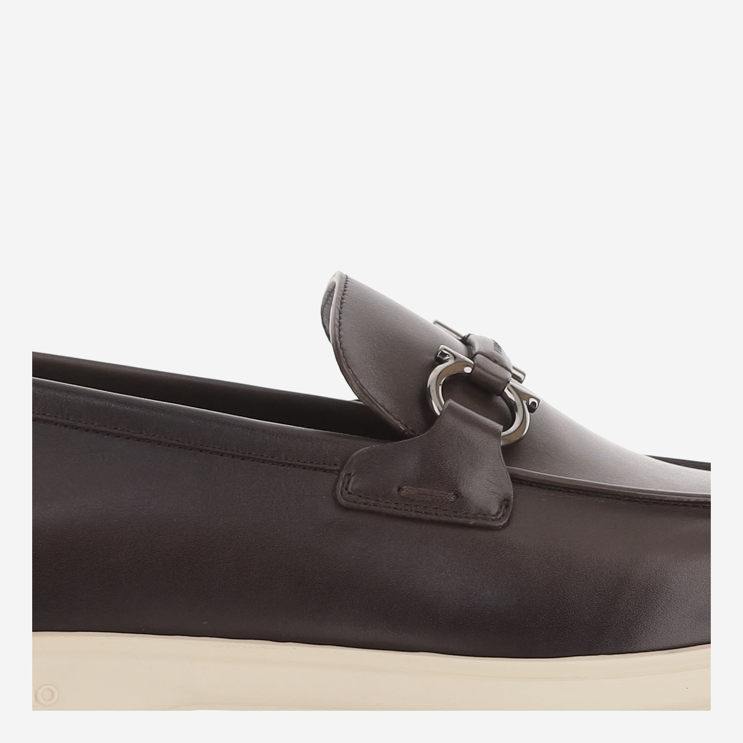 [Salvatore Ferragamo] Loafer FW26 028298007