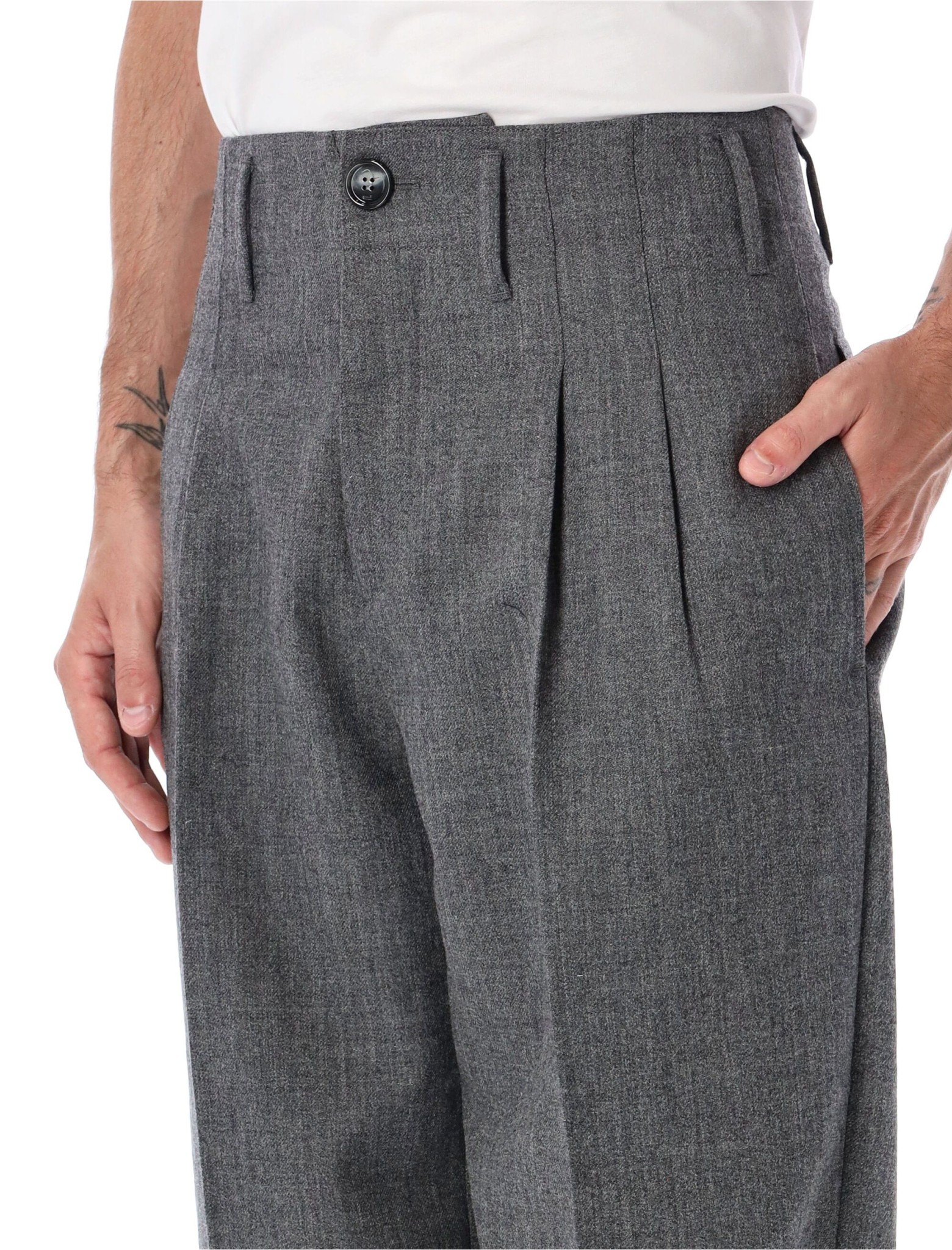 [Ami Paris] Trousers FW26 HTR909WV0216A189