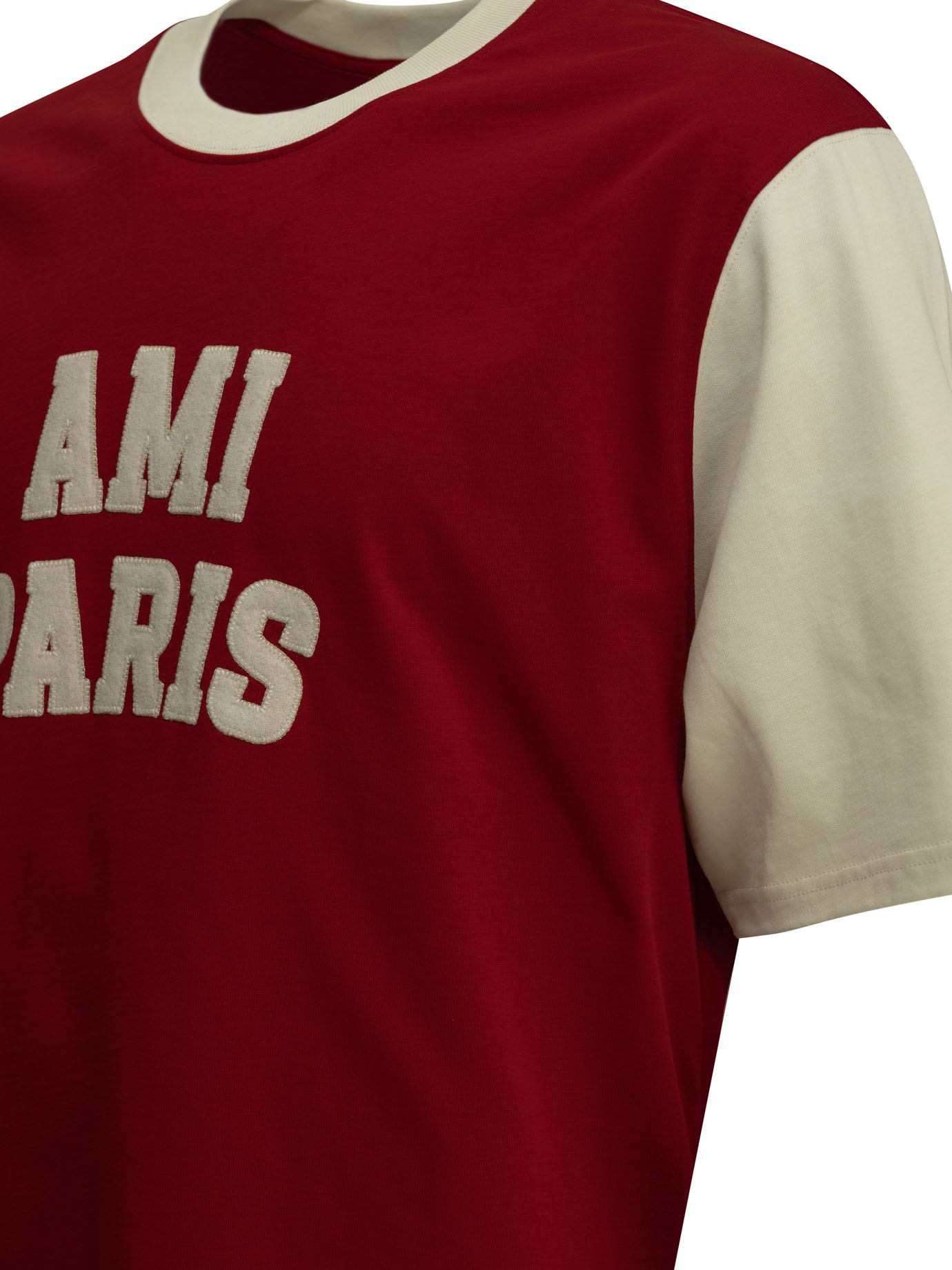 [Ami Paris] T-shirts Short Sleeve FW26 UTS418.JE0272A202