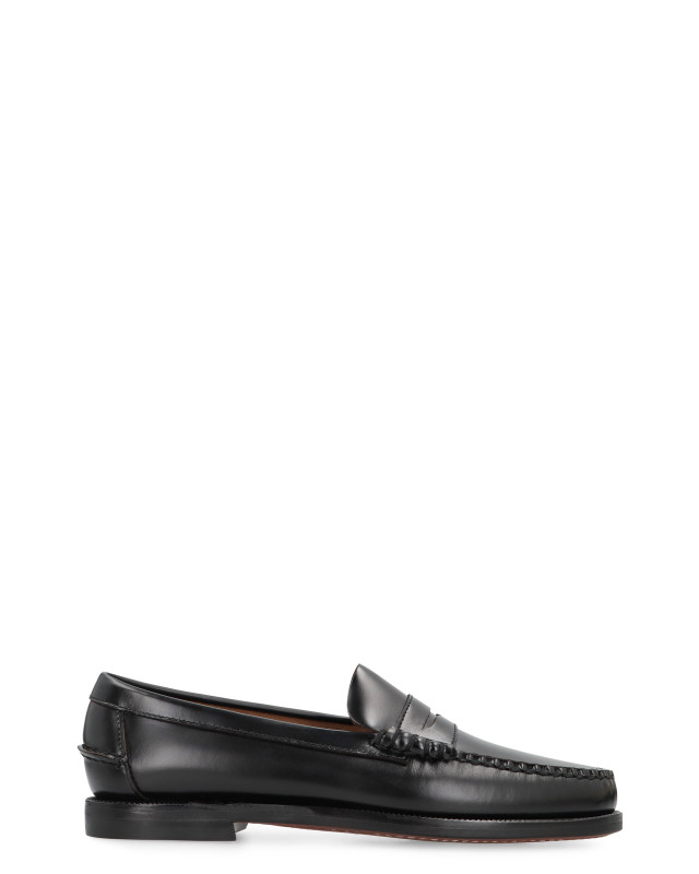 Classic Dan moccasins in leather