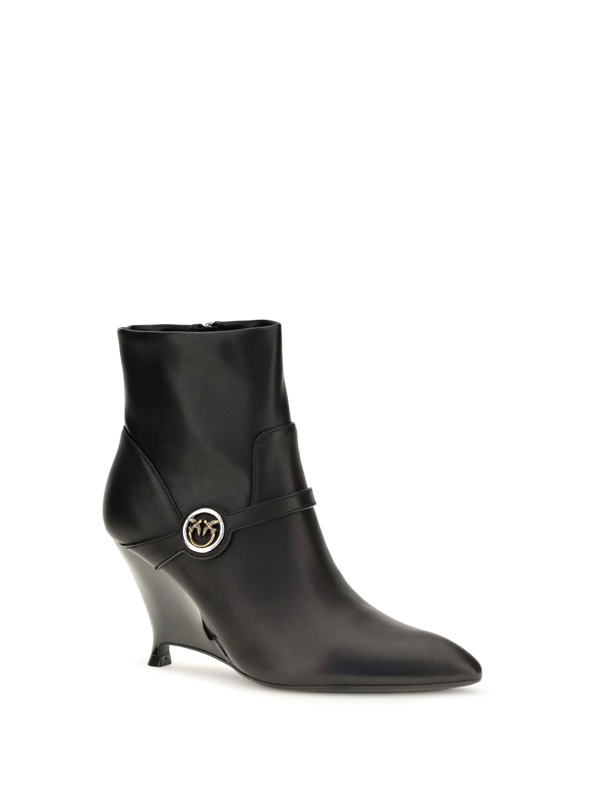 Gwen leather ankle Boots